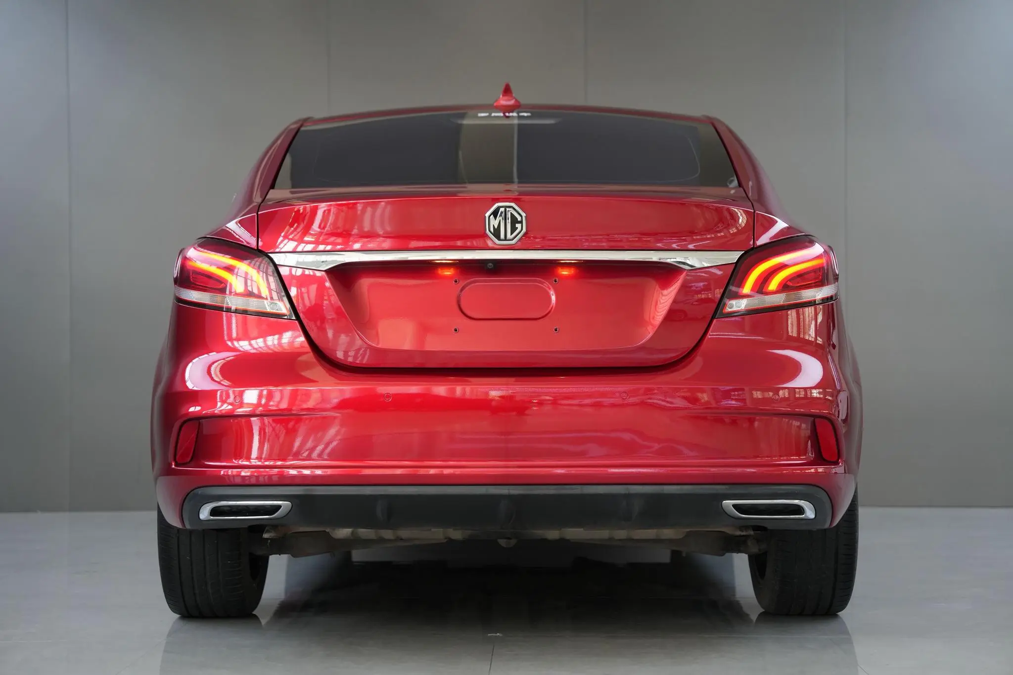 MG MG6 20T automatic Trophy Exclusive Internet version Country VI