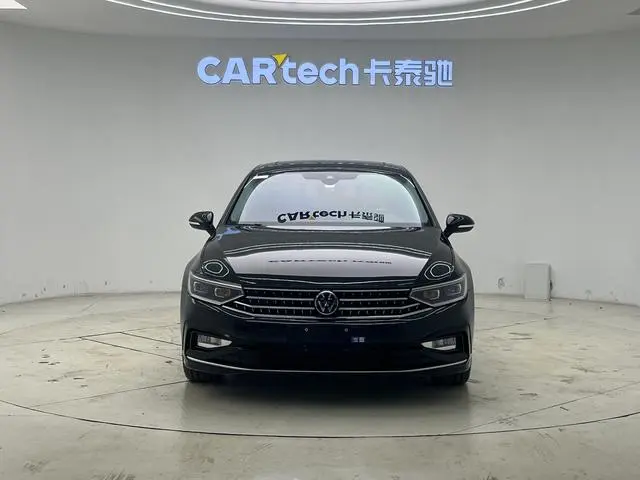 Volkswagen Magotan 2 million commemorative edition 330TSI DSG Luxury models