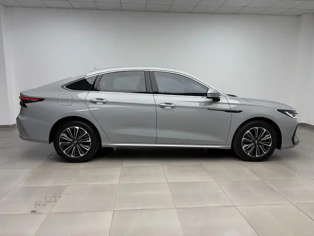 Chery Fengyun Fengyun A8 127 Yufeng Edition