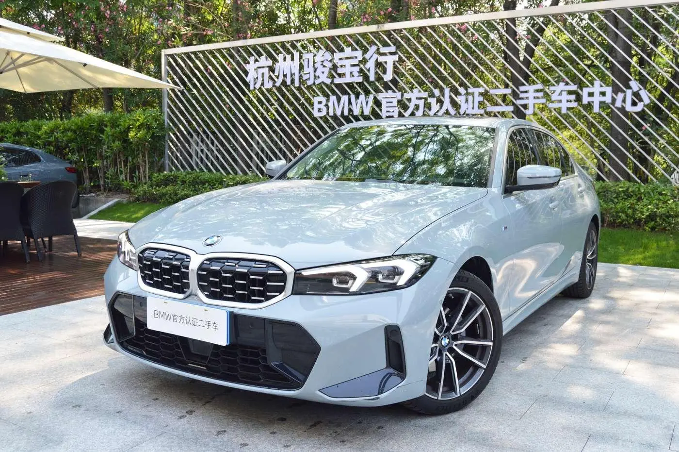 BMW BMW 3 Series 325Li M sports suit
