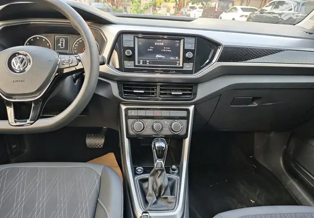Volkswagen Tu Kai 280TSI DSG Comfort Edition