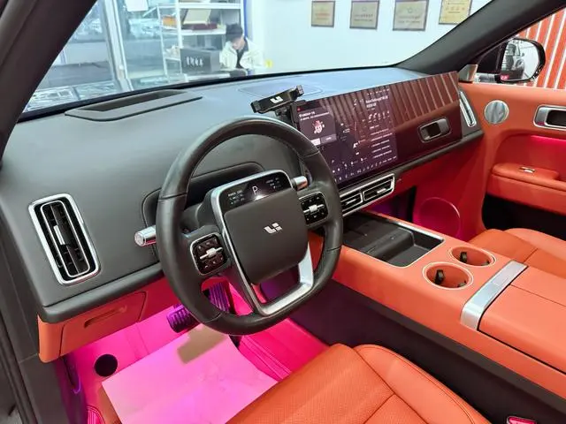 Li Auto Ideal L7 Pro version