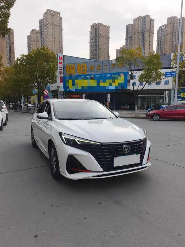 Changan Yidong PLUS 1.4T DCT High Energy Version
