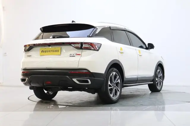 Dongfeng Fengshen Dongfeng Fengshen AX7 PRO 1.6T Automatic Glory Edition