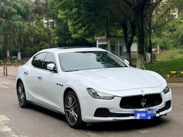 Maserati Ghibli 3.0T Standard Edition