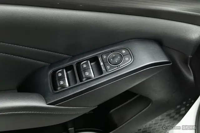 Haval Haval Xiaolong MAX PHEV 1.5L Hi4 105 four-wheel drive pilot version