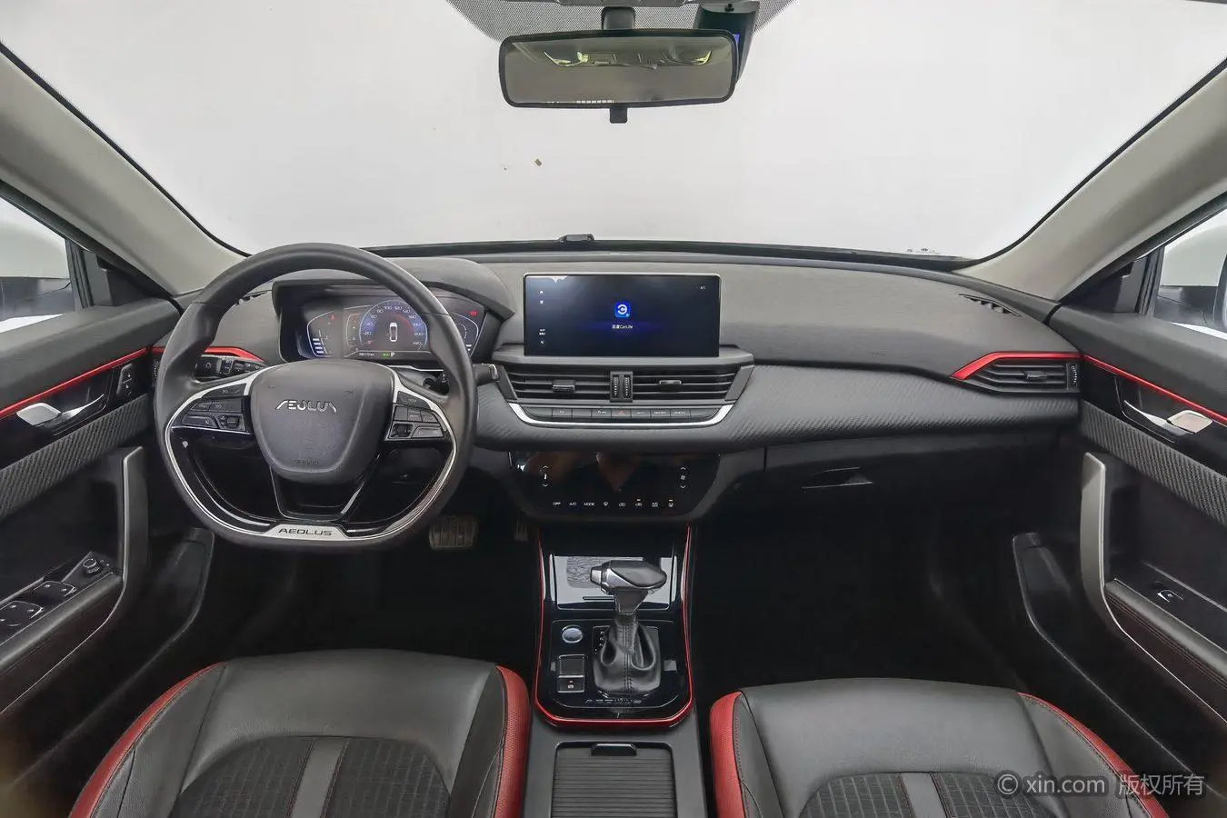 Dongfeng Fengshen Yi Hyun 230T automatic wind chasing version