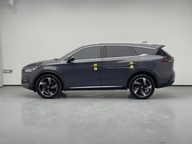 BYD Tang DM DM-i Champion Edition 112KM Exclusive Type