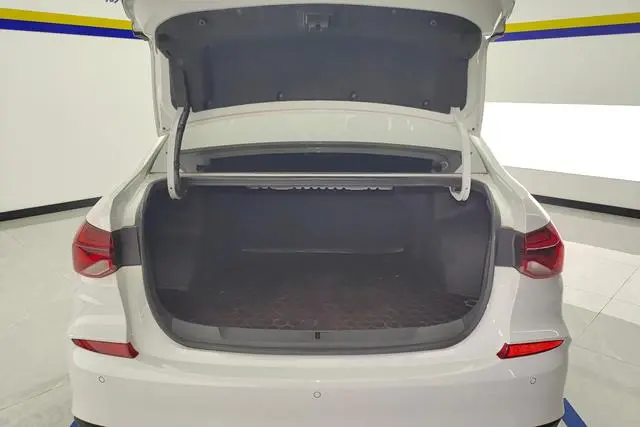 Chevrolet Cruze 320 Automatic Yuechang Version
