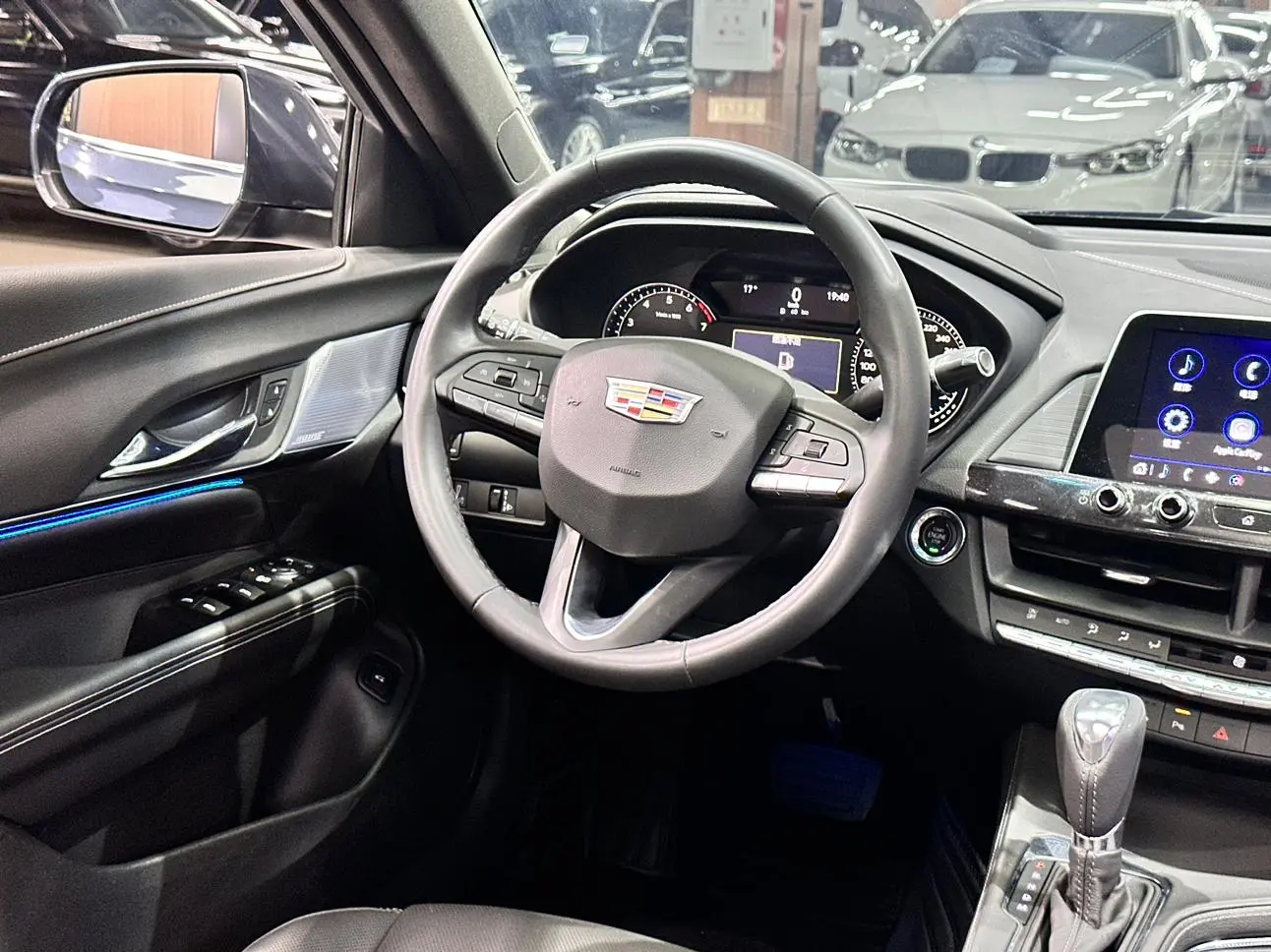 Cadillac Cadillac CT4 28T luxury
