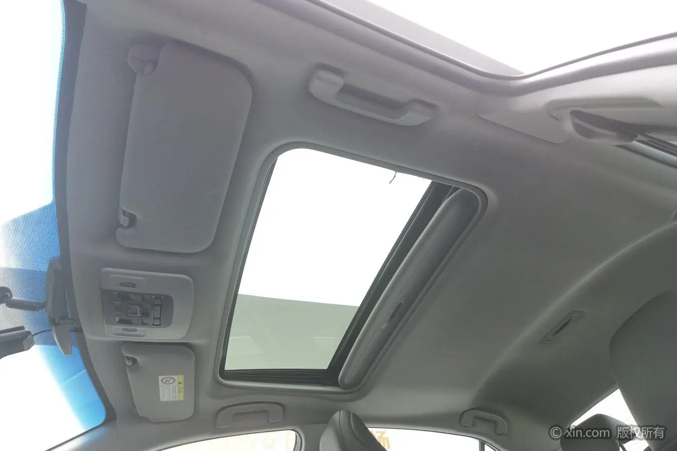 TOYOTA Camry 2.0GVP Leading Edition