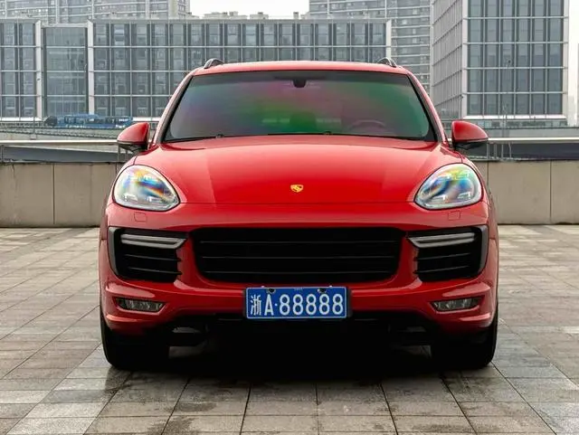 Porsche Cayenne Cayenne GTS 3.6T