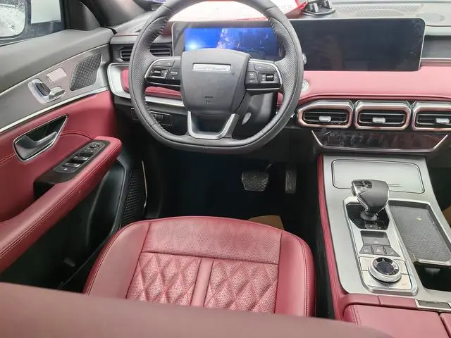 Chery Jetour Jietu X70 PLUS 1.5T DCT Brave PLUS 7 seats