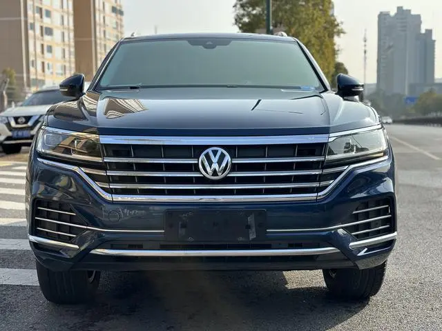 Volkswagen Touareg 2.0 TSI Ruiyi Edition Country V