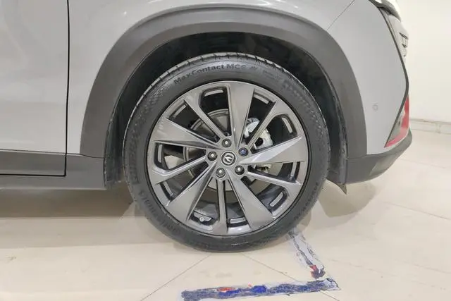 Changan Changan UNI-T 1.5T flagship type