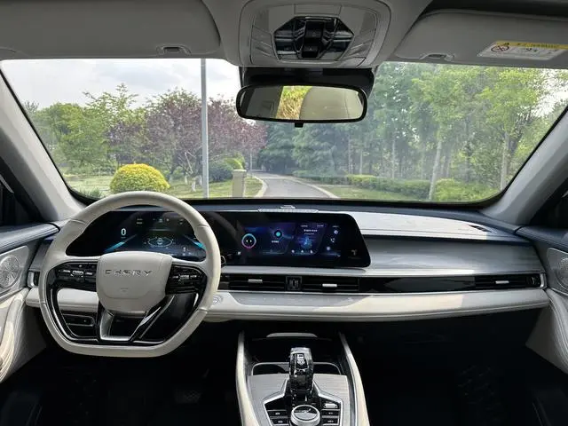 Chery Fulwin Tiggo 7 PLUS PHEV Champion Edition 1.5T DHT 100KM Front Speed