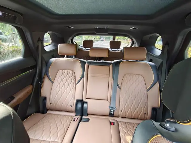 BYD Tang DM DM 2.0T four-wheel drive high-performance version of the Genesis flagship