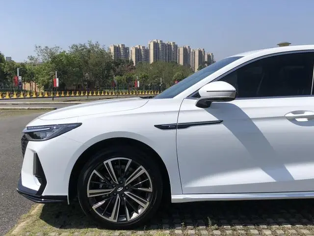 Chery Fulwin Arrizo 8 1.6TGDI DCT Rui