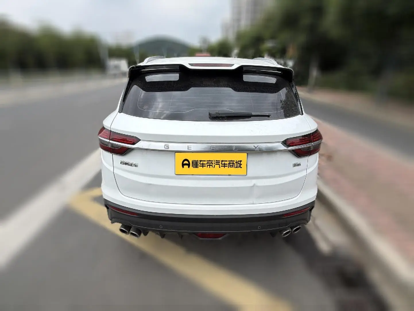 Geely Binyue PRO 260T DCT Knight