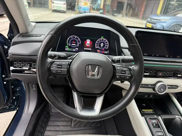 Honda Accord PHEV e: PHEV Ultimate Edition