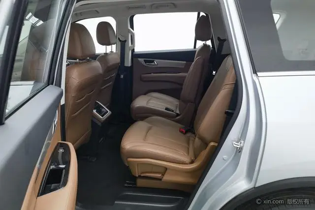 Haima Seahorse 7X 1.6TGDI automatic luxury 6-seater