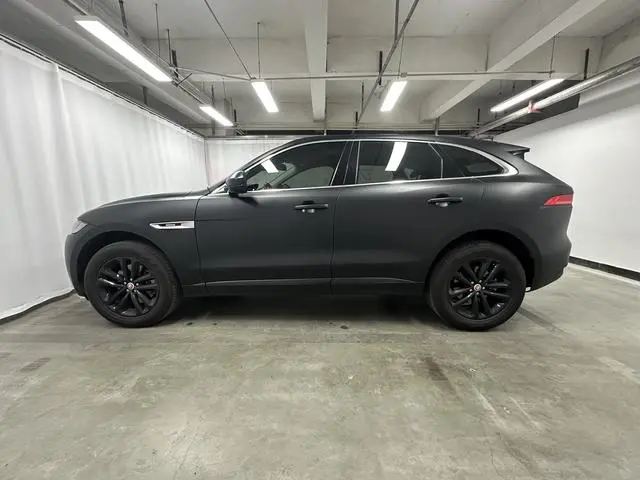 Jaguar Jaguar F-PACE 3.0 SC four-wheel drive R-Sport sports version