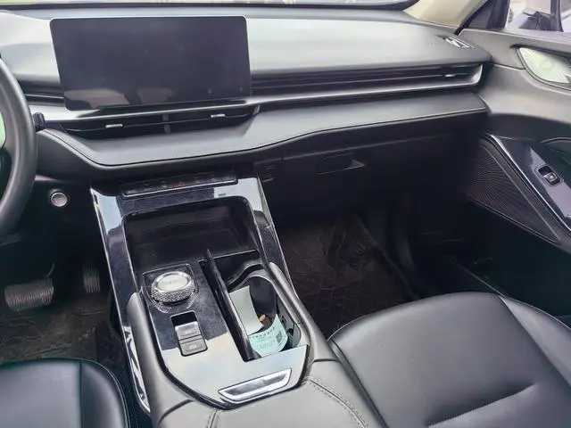 Haval Haval H6 The third generation 2.0T automatic two-wheel drive Max version