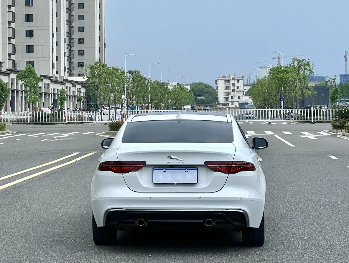 Jaguar Jaguar XEL 2.0T 200PS S Enterprising Elegant Version