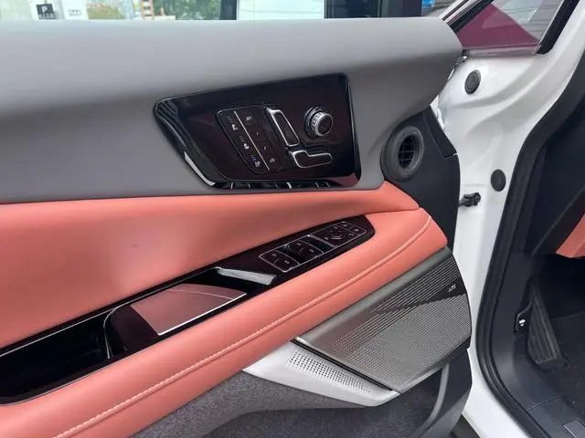 Cadillac IQ Aoge Four-wheel drive long battery life version