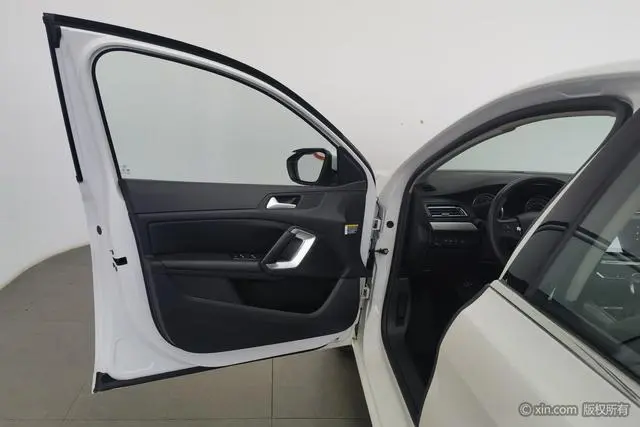 Peugeot Peugeot 408 360THP Automatic Deluxe Edition Country VI