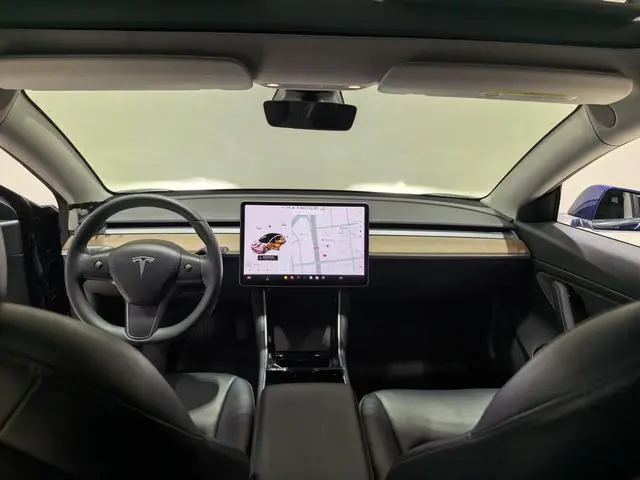 Tesla Model 3 Upgraded version of standard battery life rear drive