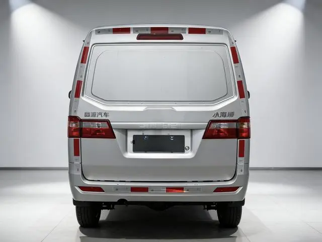 SRM Little Sea Lion X30 1.5L business bus 5/6/7 seat central air conditioning