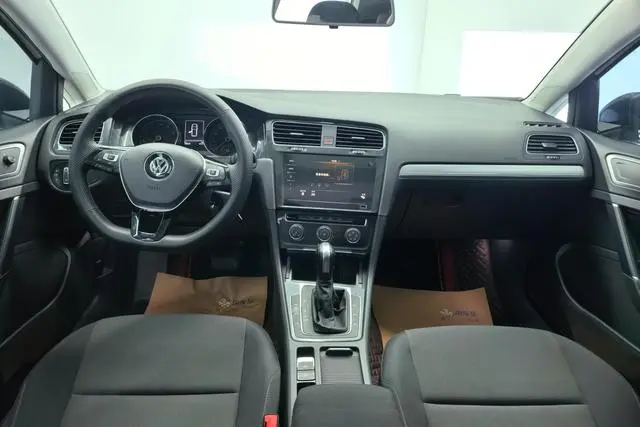 Volkswagen golf 200TSI DSG Comfort Aggressive Version