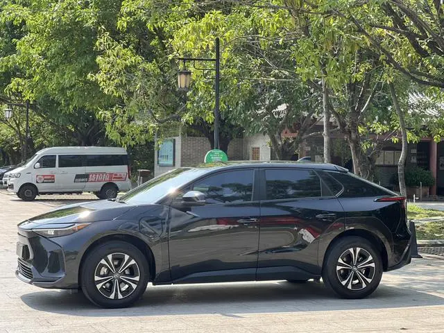 TOYOTA FAW Toyota bZ4X Long battery life JOY Edition