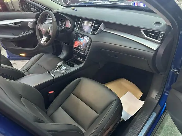 Infiniti Infiniti QX50 2.0T two-wheel drive fashion version