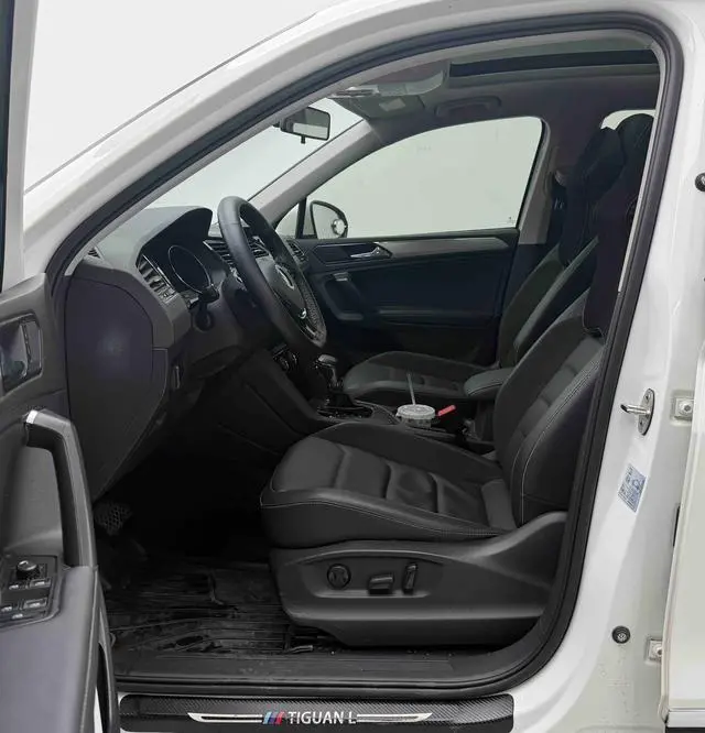Volkswagen Tiguan L 330TSI automatic two-wheel drive Smart edition