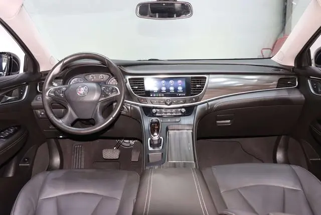 Buick Lacrosse 652T luxury
