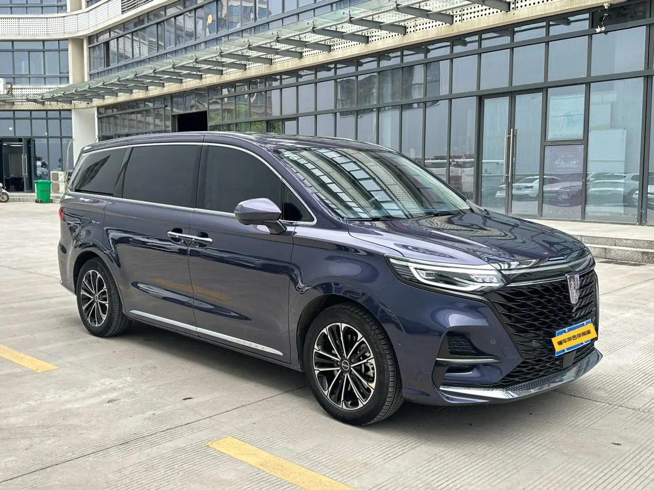 Roewe Roewe iMAX8 400TGI Extreme Edition