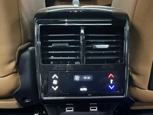 DS DS 7 45THP Rivoli Pioneer Edition