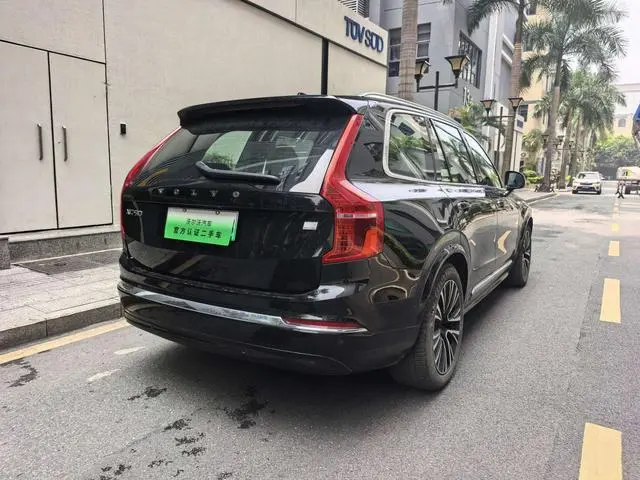 Volvo Volvo XC90 PHEV E-drive hybrid T8 Long battery life Zhizun Deluxe Edition 7 Seats