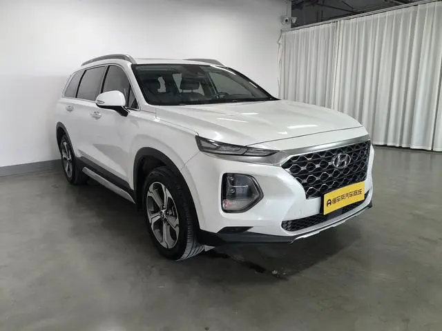 Hyundai Shengda 380 TGDi DLX automatic four-wheel drive Zhizun (HTRAC) country V