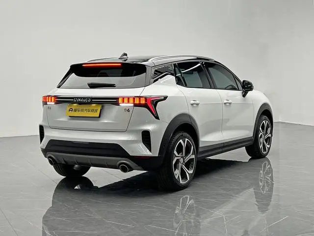 LYNK & CO Lynk 06 Remix 1.5T Jin Halo