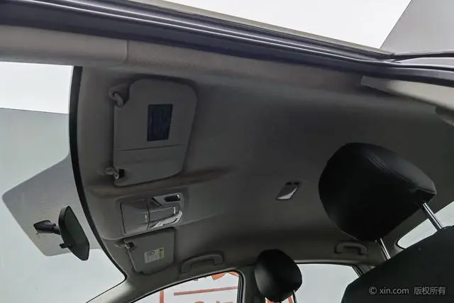 Nissan Xuan Yi Classic 1.6 XE CVT Comfort Edition