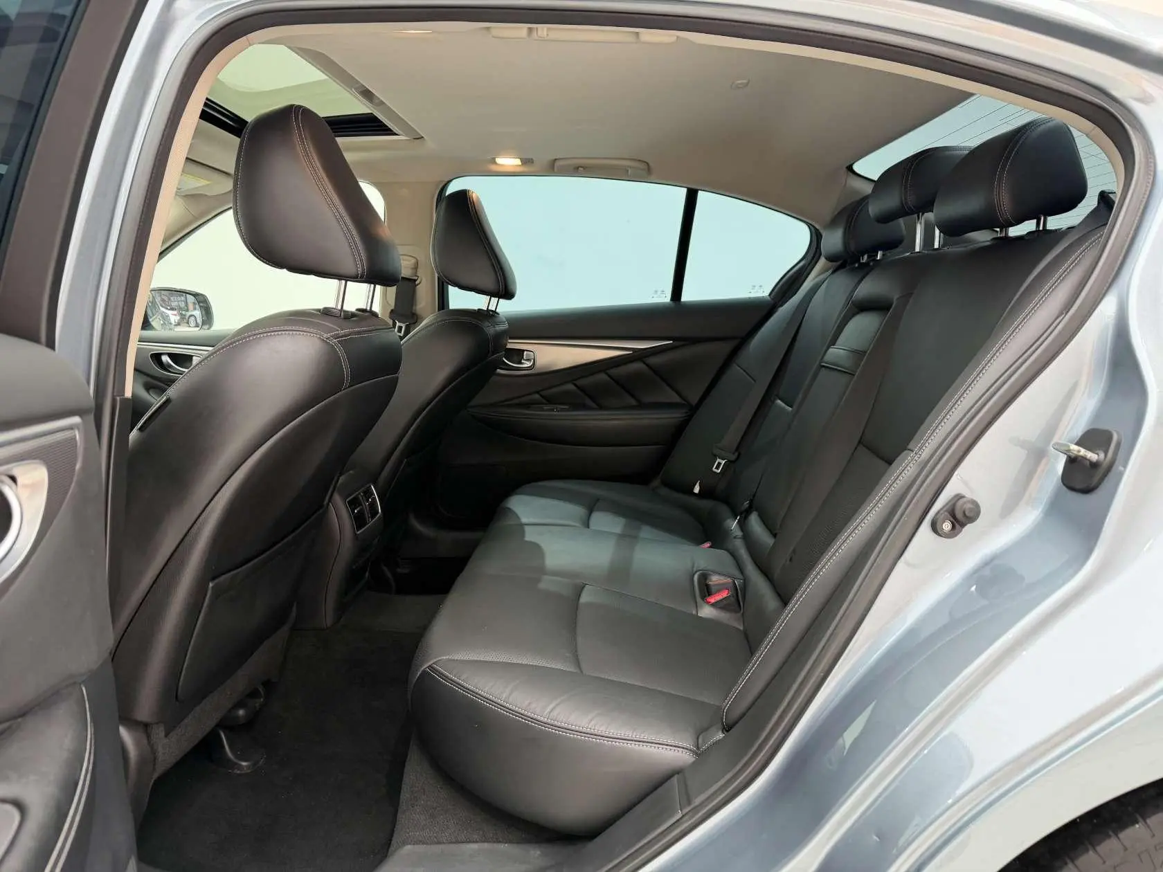 Infiniti Infiniti Q50L 2.0T Yixiang Edition Country V