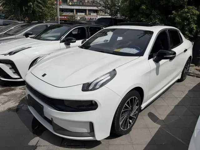 LYNK & CO Lynk 03 1.5TD DCT Jin Plus