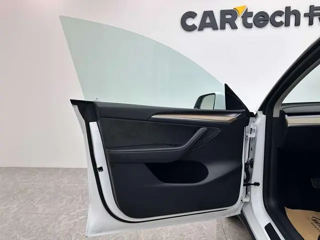 Tesla Model Y Long battery life all-wheel drive version