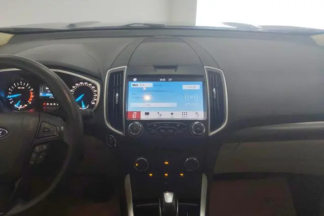 Ford Sharp World EcoBoost 245 two-wheel drive elite 5-seater country V