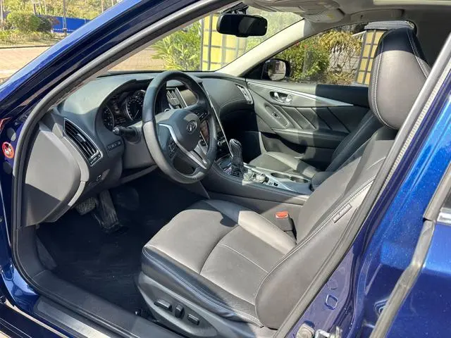Infiniti Infiniti Q50L 2.0T Yixiang Edition Country V