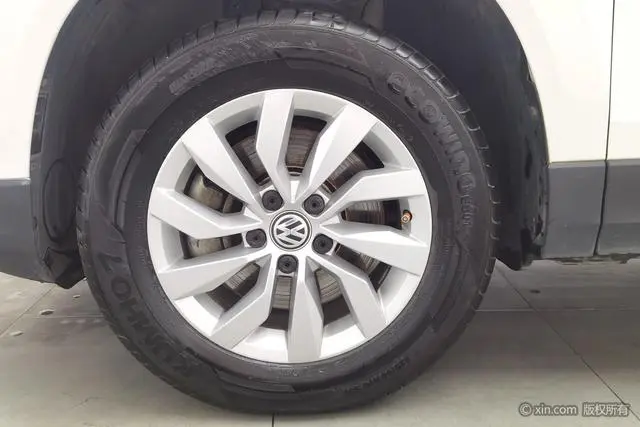 Volkswagen Tuyue 280TSI two-wheel drive fashion version country VI