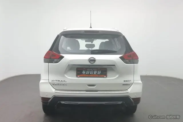 Nissan Qijun 2.5L CVT Luxury Pilot Edition 4WD